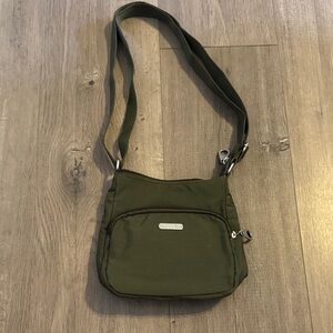 Baggallini Joey Crossbody Bag